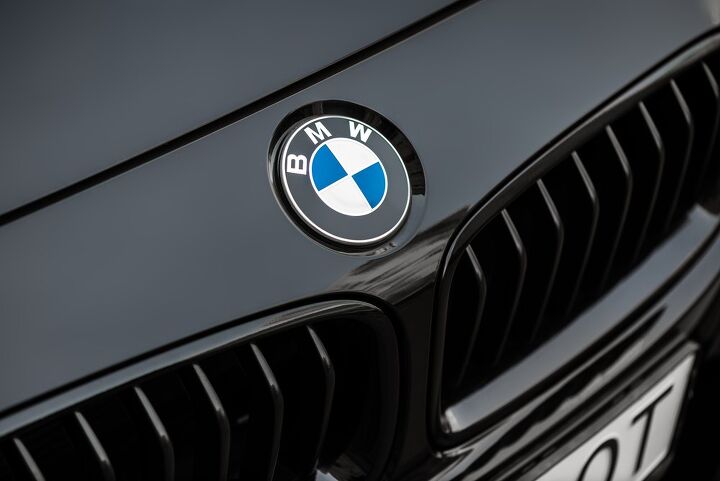 BMW Considers Joint Mobility Venture With Daimler