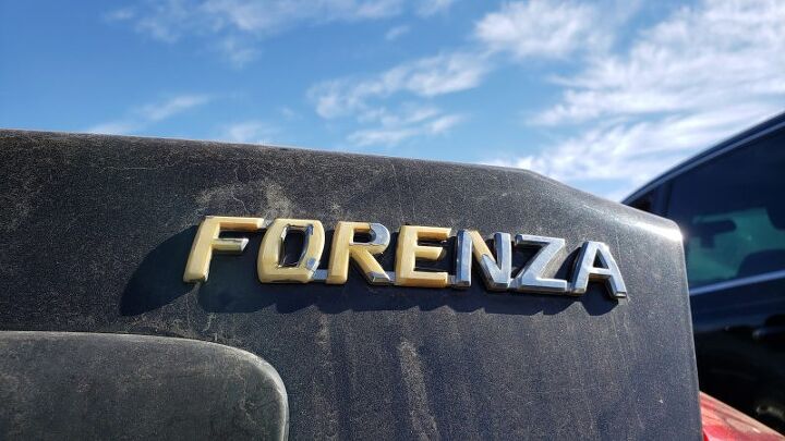 junkyard find 2006 suzuki forenza with manual transmission