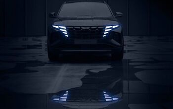 2022 Hyundai Tucson Lights Up for the Press
