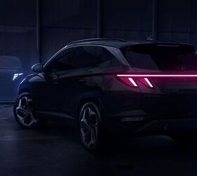 2022 hyundai tucson lights up for the press