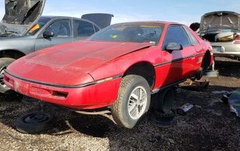 Junkyard Find: 1988 Pontiac Fiero Coupe
