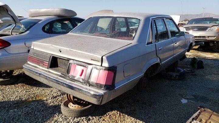 junkyard find 1983 mercury marquis sedan