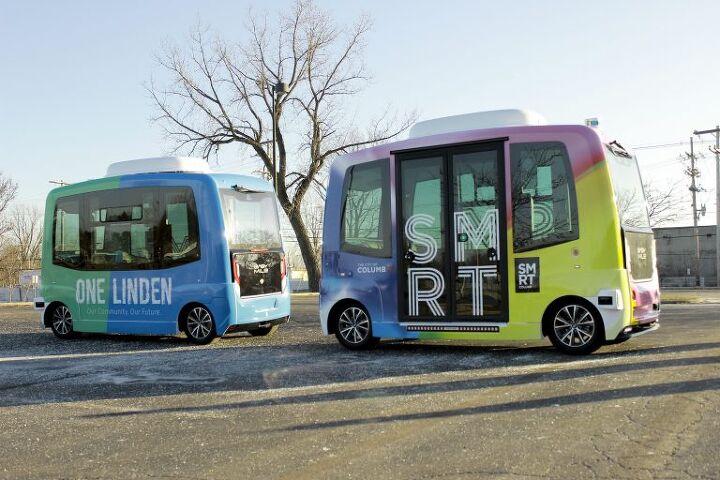 ohio self driving shuttle service stalled after minor incident