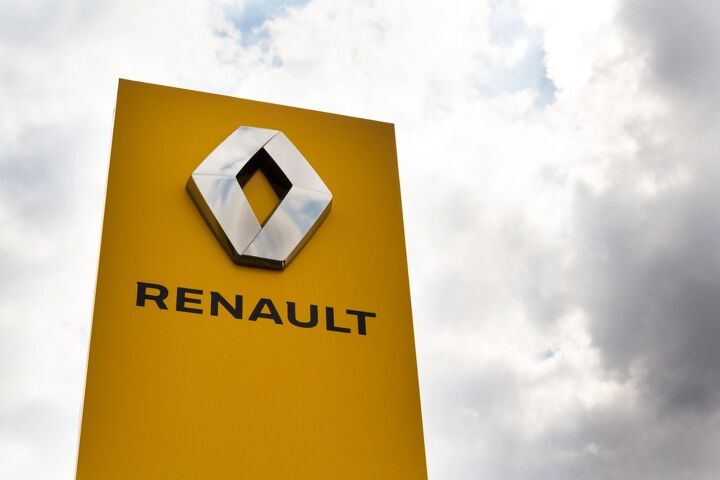 French Government Warns Renault Against Job Cuts, Factory Closures