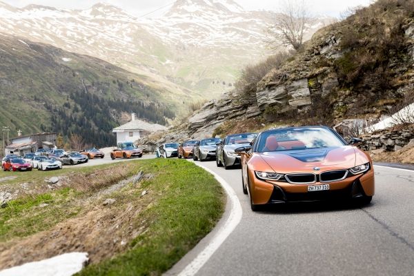 RIP, I8: Green Supercar Slowly Runs Out of Charge