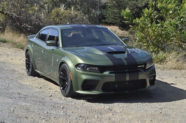 2020 dodge charger hellcat and scat pack widebody first drive family 8216 haul er