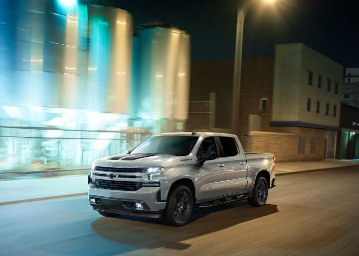 detroit truck wars ram gains ground on a sinking ford as gm rises