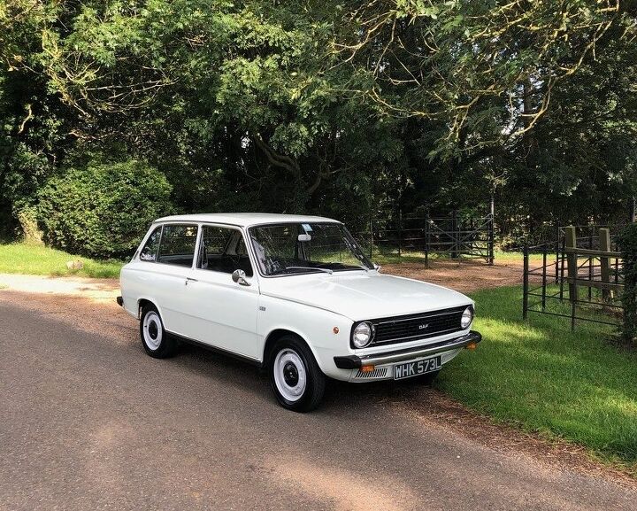 Rare Rides: A 1972 DAF 66 Two-Door Wagon, Small and Not Quite a Volvo