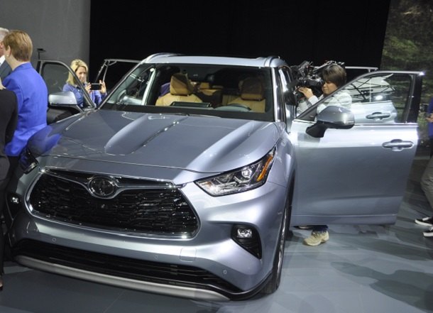 2020 Toyota Highlander Appears At New York Auto Show