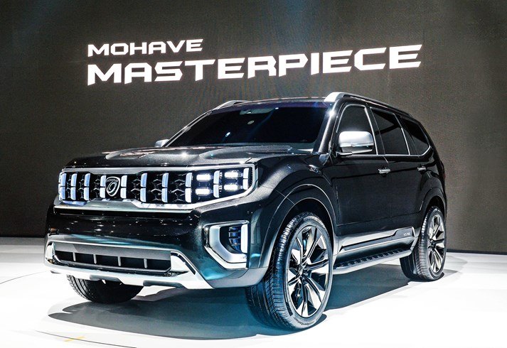 were almost sure to see one of kias two 8216 concept suvs