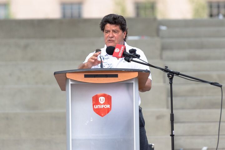 unifor head says labor board ruling wont stop a future strike
