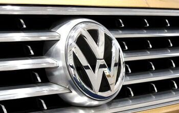 Ein Problem: Volkswagen Facing $10.7 Billion Investor Lawsuit Over Diesel Scandal