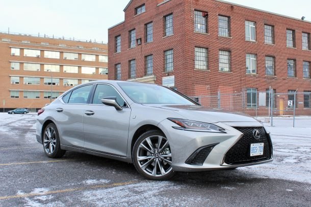 2019 Lexus ES 350 F Sport Review - Skipping Early Supper for Step Class