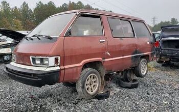 Junkyard Find: 1984 Toyota Van