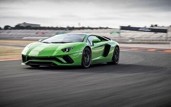 V12 + Green: Plug-in Hybrids to Succeed Lamborghini's Aventador and Huracan
