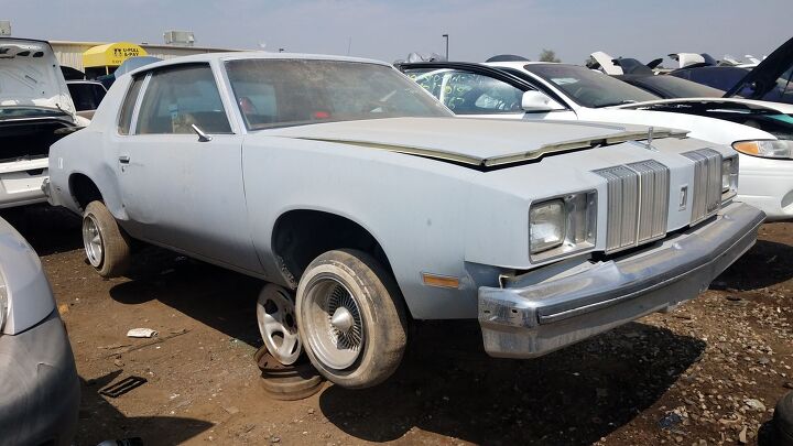 Junkyard Find: 1979 Oldsmobile Cutlass Supreme