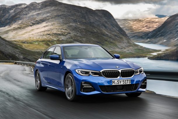 2019 BMW 3 Series Carries on the Tradition, but Leaves a Manual Transmission in the Past