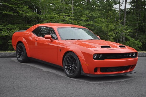 2019 dodge challenger srt hellcat redeye and r t 392 scat pack first drive 