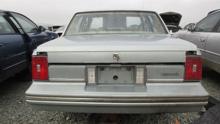 junkyard find 1982 oldsmobile cutlass ciera