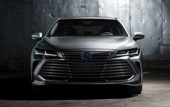 2019 Toyota Avalon: Open Wide for a Modern, and More Aggressive Boulevard Cruiser