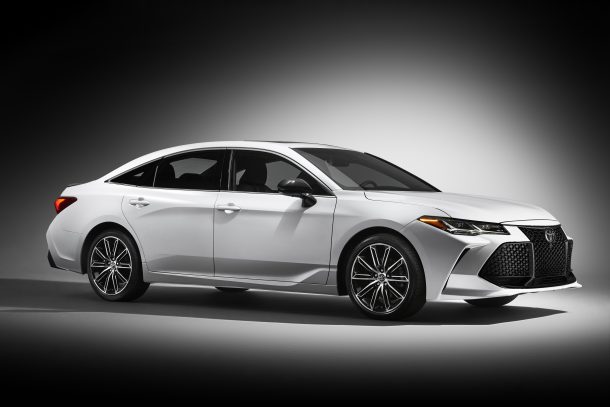 2019 toyota avalon open wide for a modern and more aggressive boulevard cruiser