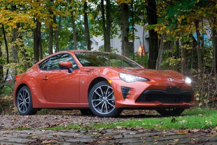 2017 Toyota 86 Review - Two Pedals on a Sports Car? Really?