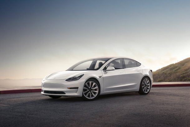 Tesla Blames 'Production Bottlenecks' for Trickle of Backlogged Model 3s