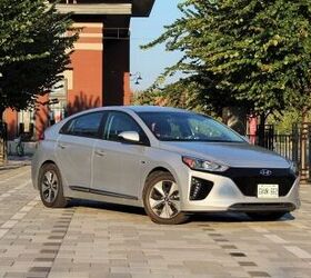 2017 Hyundai Ioniq Electric Review, Pricing, and Specs