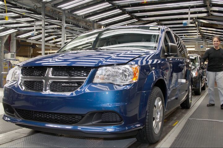 Fiat Chrysler Minivan Production Stalled Through October