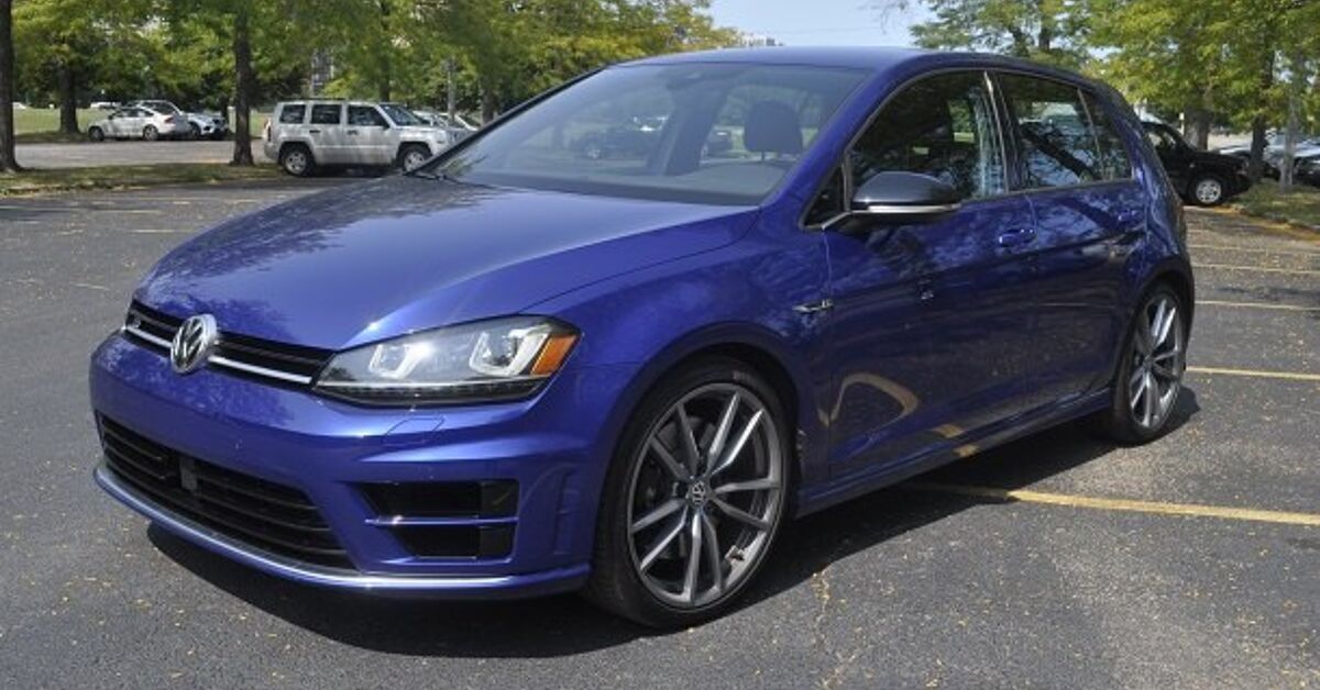 2017 Volkswagen Golf R Review - Performance at a Price | The Truth ...