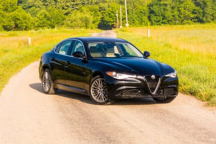 2017 Alfa Romeo Giulia Ti AWD Review - Rolling the Dice on Your Commute