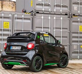Freed From Gasoline, the 2017 Smart Fortwo Drops Its Price and Adds Range