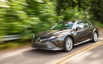 2018 Toyota Camry Prices and Fuel Economy Ratings - More Money, More Power, More MPGs