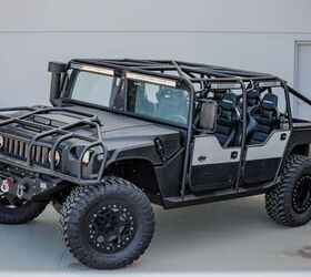 Brand New Hummer H1s Still Available to U.S. Army and Chinese Civilians