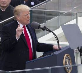 Trump Tells Manufacturers He'll Cut Regulations and Taxes, Renegotiate NAFTA