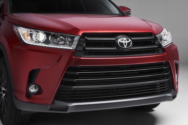 Toyota Ranks First in Brand Value, Volkswagen Plummets