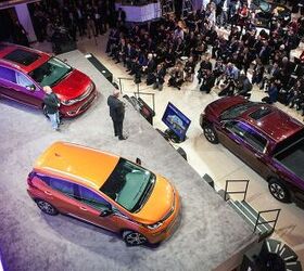 NAIAS 2017: Chevrolet Bolt, Chrysler Pacifica, and Honda Ridgeline Take 2017 Car of the Year Awards