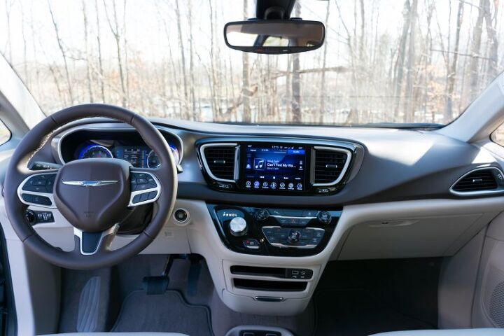 2017 chrysler pacifica touring l review the perfect people mover