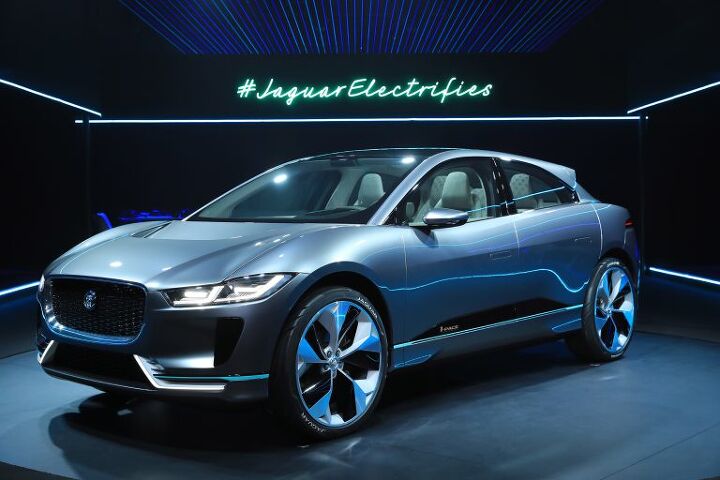 jaguar i pace concept electric cat to slink onto roads in 2018
