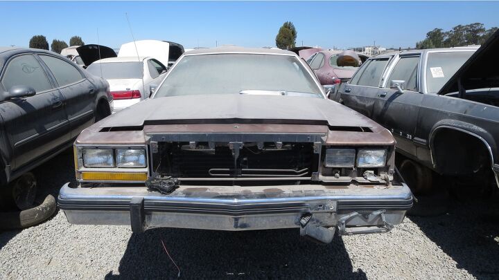 junkyard find 1982 ford ltd country squire