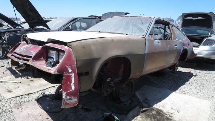 junkyard find 1976 buick skyhawk