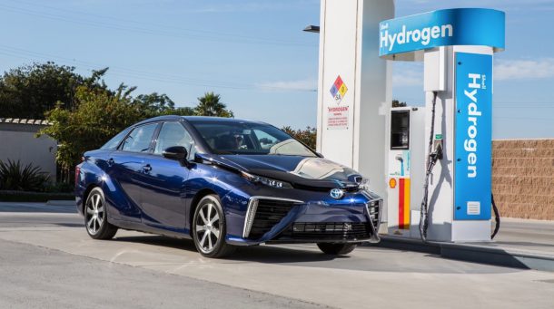 Hydrogen-Fueled Driving is the Dream That Won't Die, and Ford Wants to Make It Cheaper