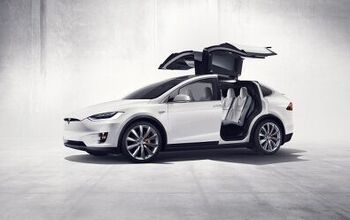 See the World From a Tesla Model X, Pay a Really Big Windshield Replacement Bill