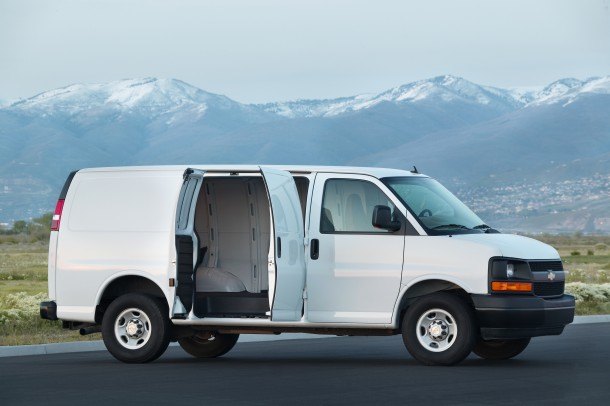 GM Offloads Van Production to Boost Midsize Pickup Assembly