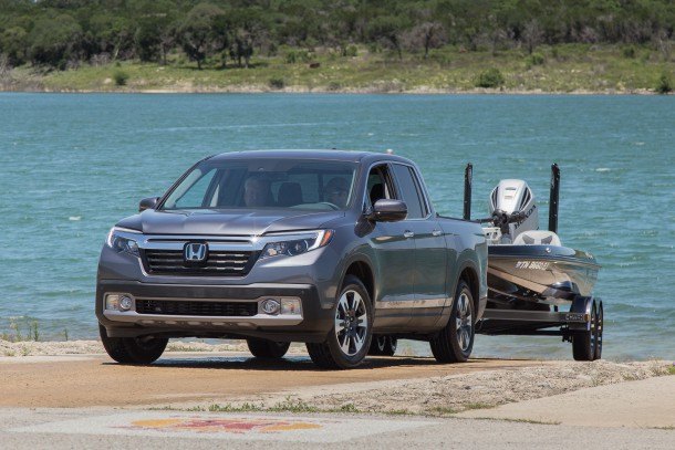 2017 Honda Ridgeline First Drive Review - Tacking Into the Wind