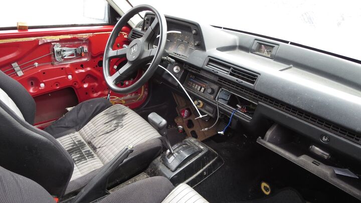 junkyard find 1984 honda accord hatchback