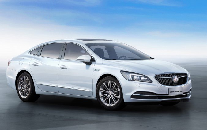 green giant buick lacrosse hybrid has smoggy china in its sights