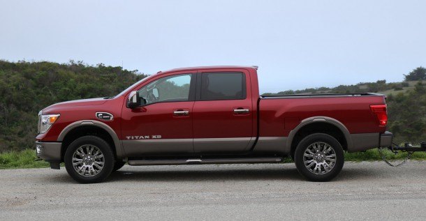 2016 nissan titan xd towing with the 5 8 ton truck