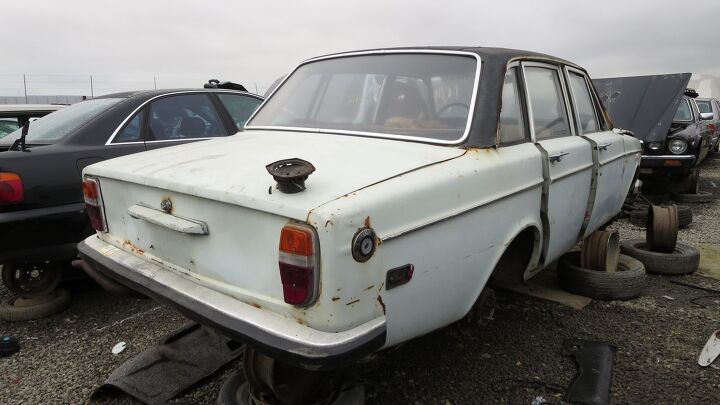 Junkyard Find: 1968 Volvo 140 Sedan
