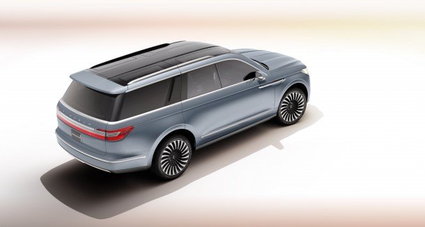 nyias lincoln navigator concept quiet luxury with thirty speakers